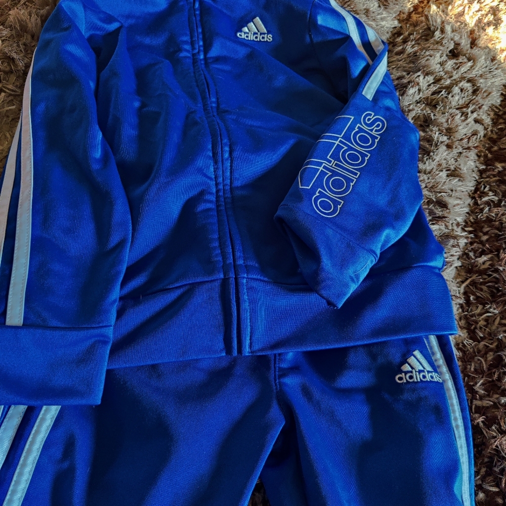 Jogging suit